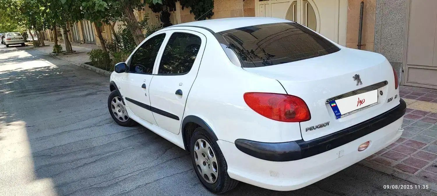 پژو ۲۰۶ صندوق دار v8 - 1395