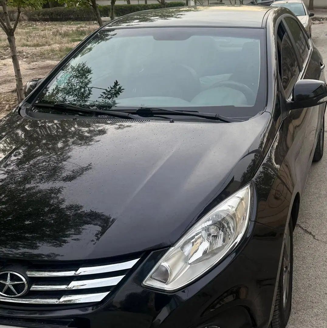 جک J4 اتوماتیک ساده - 1402