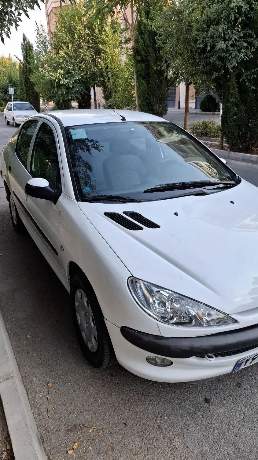 پژو ۲۰۶ صندوق دار v8 - 1394