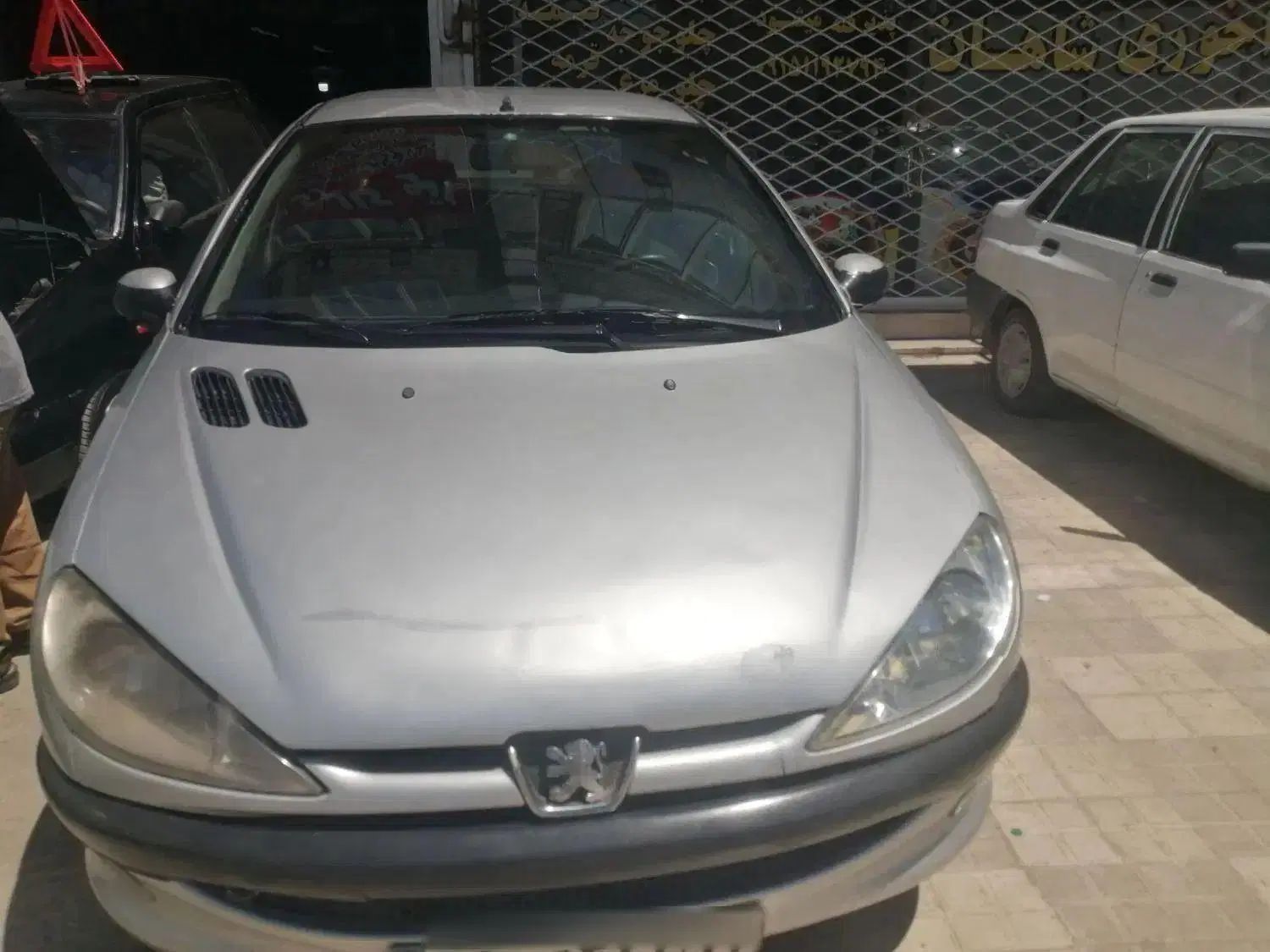 پژو ۲۰۶ صندوق دار v8 - 1386