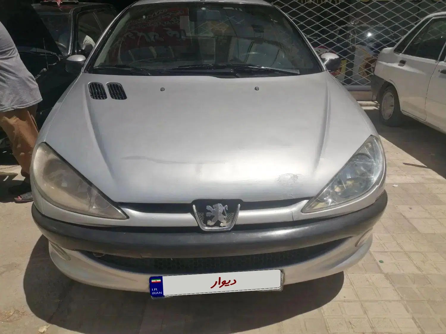 پژو ۲۰۶ صندوق دار v8 - 1386