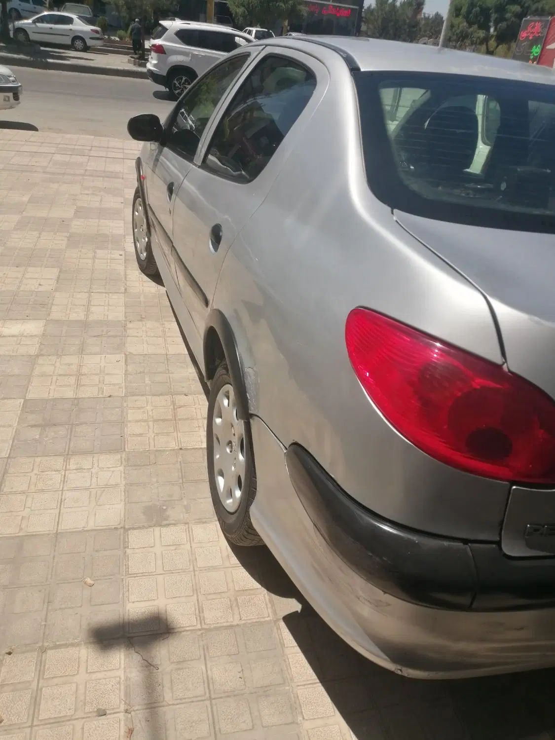 پژو ۲۰۶ صندوق دار v8 - 1386