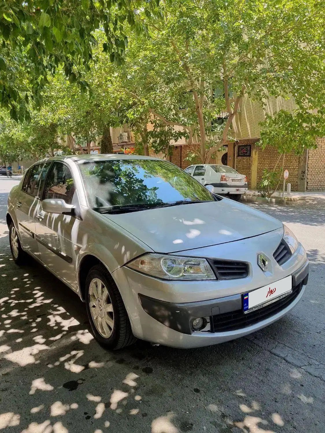 رنو مگان پارس خودرو 2000 - 1391