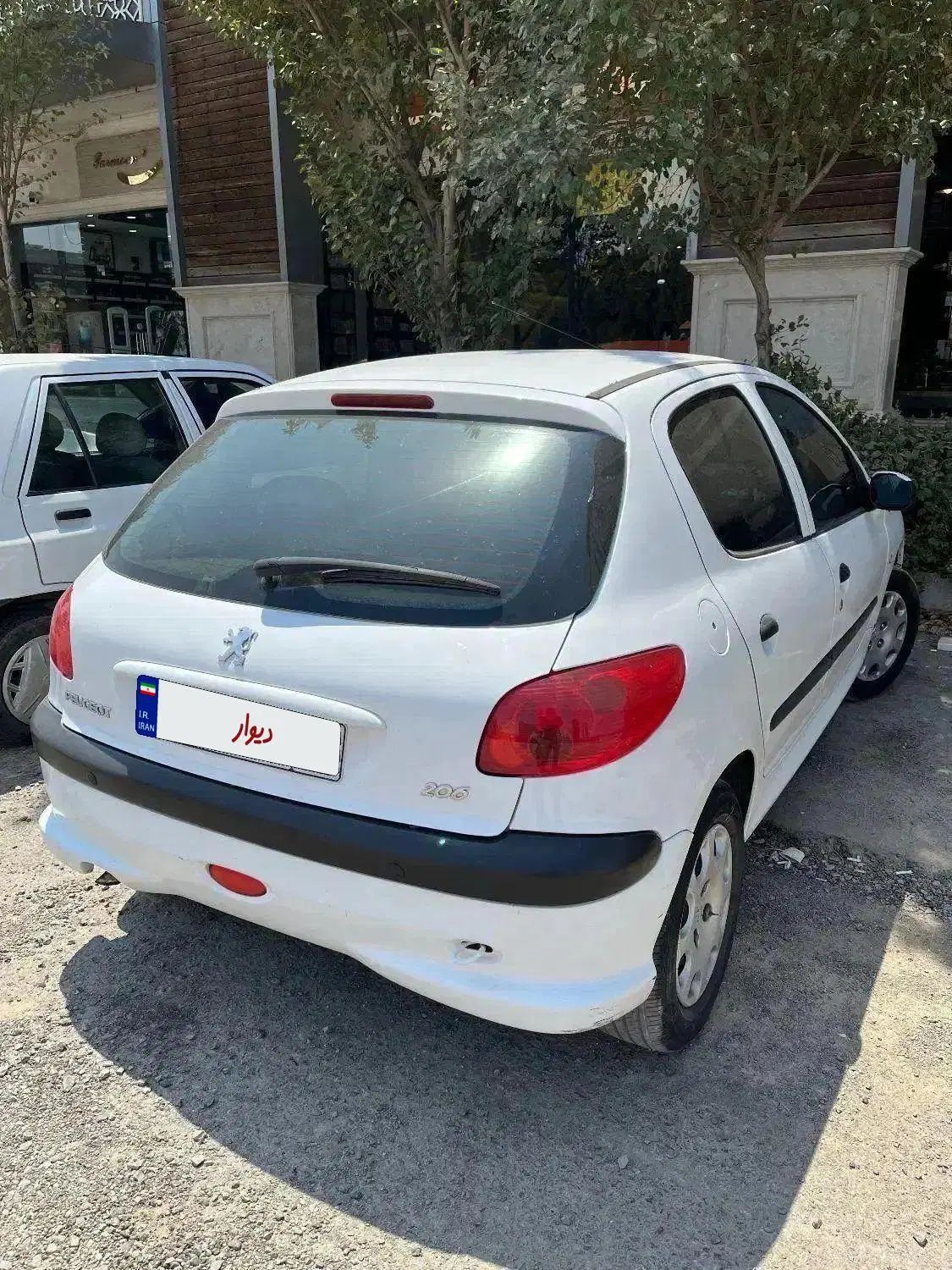 پژو 206 تیپ 5 - 1395