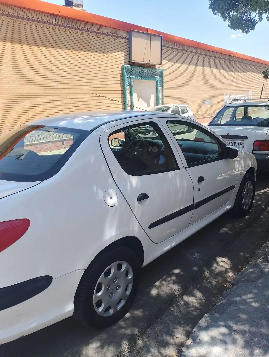 پژو ۲۰۶ صندوق دار v8 - 1399