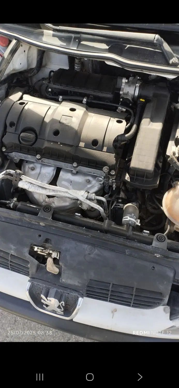 پژو ۲۰۶ صندوق دار v8 - 1394