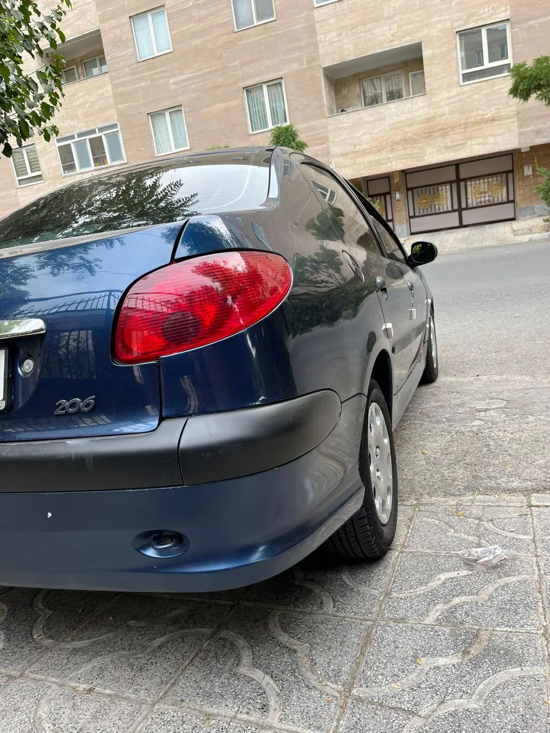 پژو ۲۰۶ صندوق دار v8 - 1386