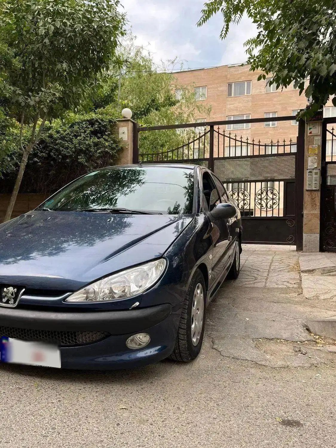 پژو ۲۰۶ صندوق دار v8 - 1386