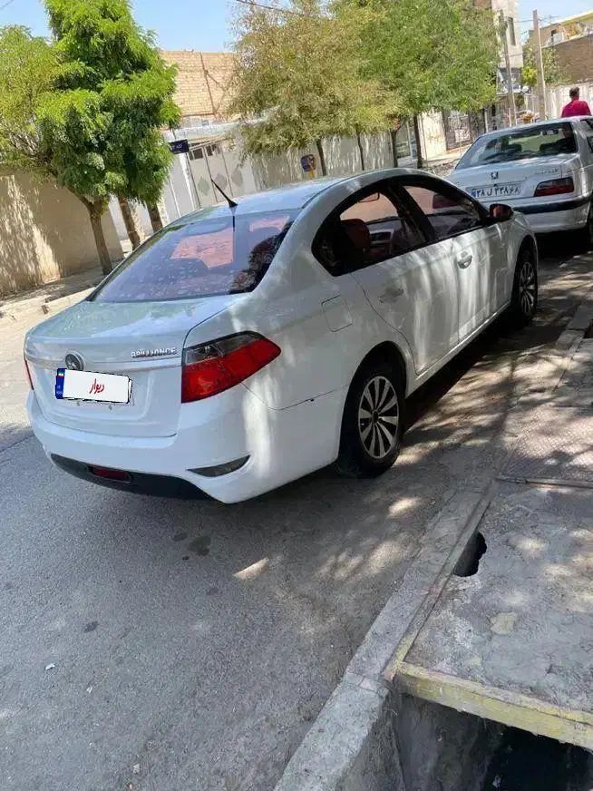 برلیانس H330 دنده‌ای 1500 - 1396