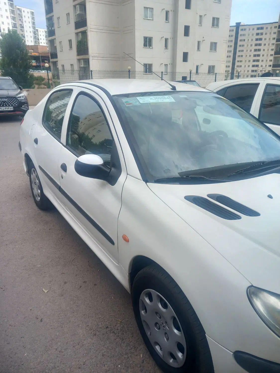 پژو ۲۰۶ صندوق دار v8 - 1394