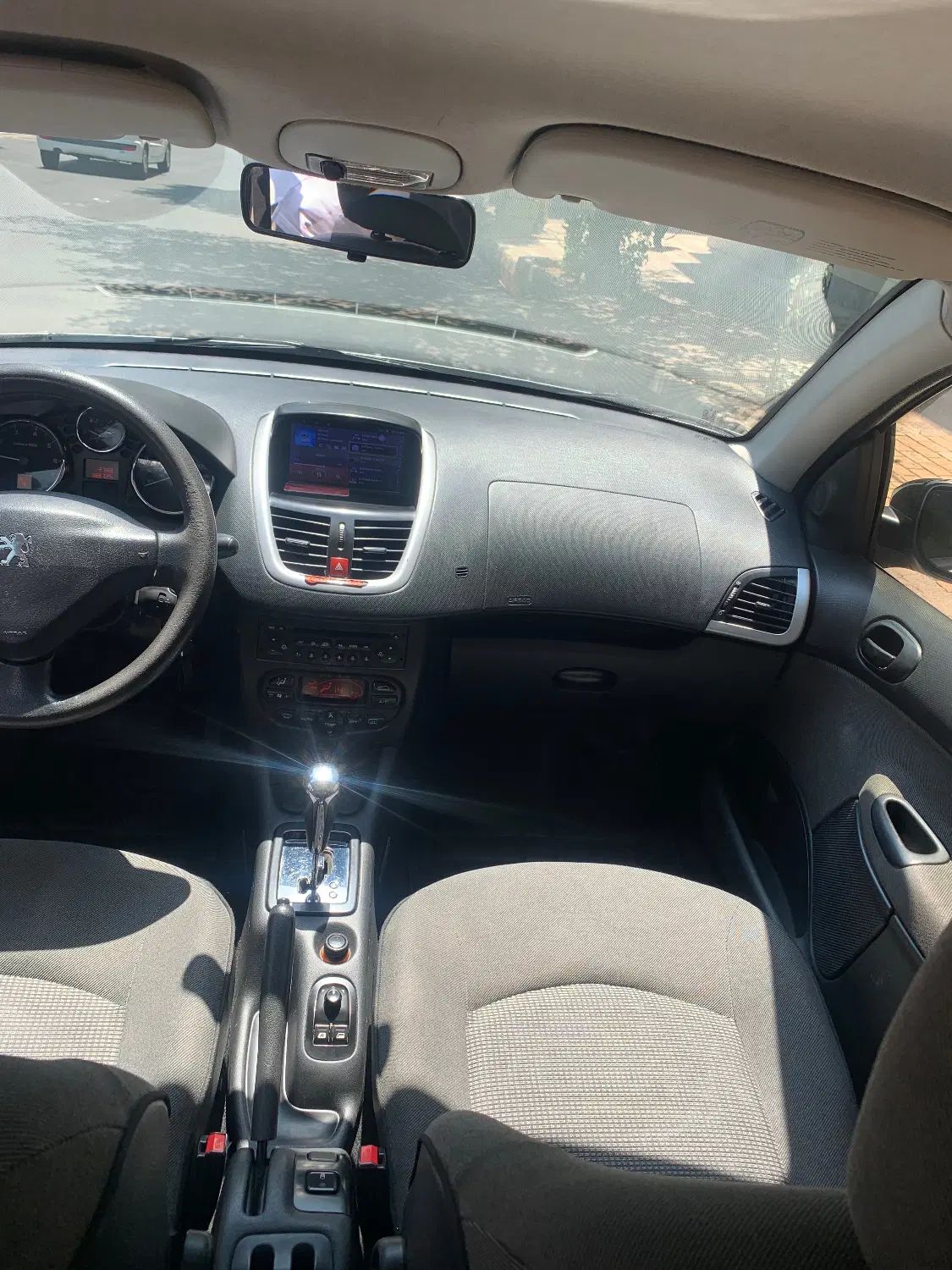 پژو 207 اتوماتیک - 1390