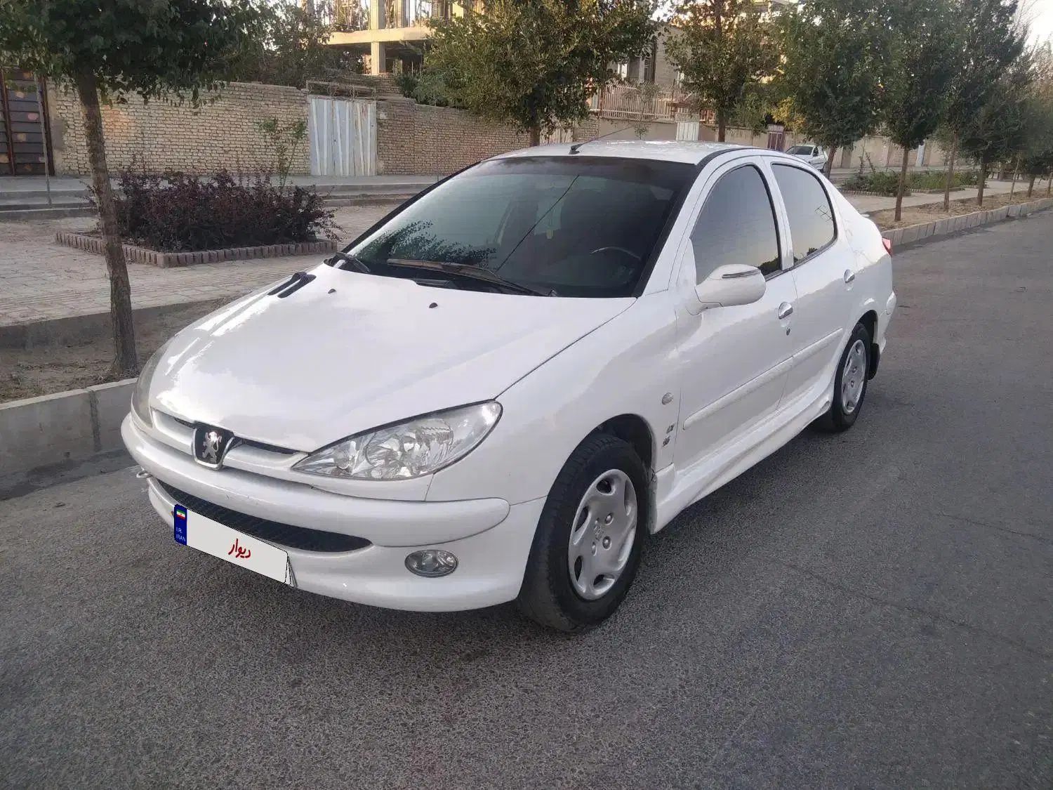 خودرو پژو، ۲۰۶ صندوق دار آگهی ann_19958702