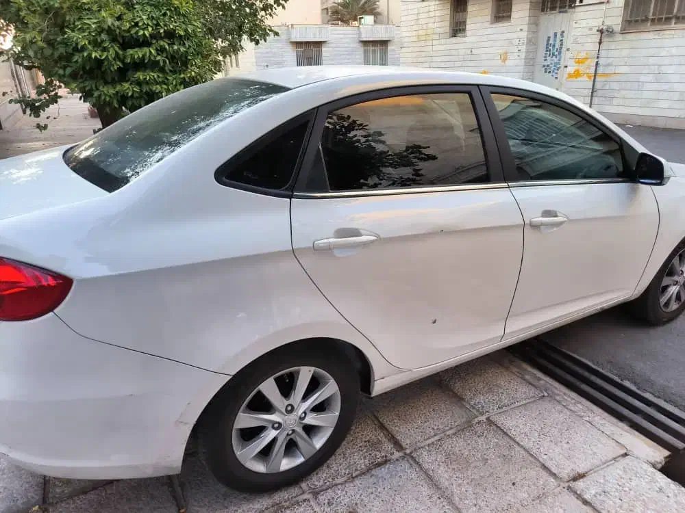 جک J4 اتوماتیک ساده - 1399