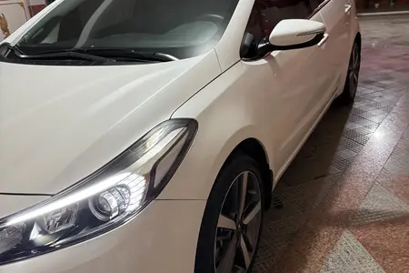 کیا سراتو 2.0 لیتر دنده ای - 2018