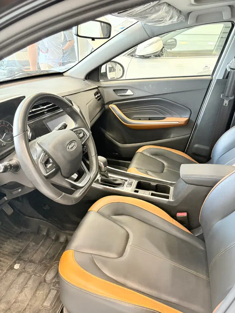 ام وی ام X22 پرو اتوماتیک اکسلنت - 1402