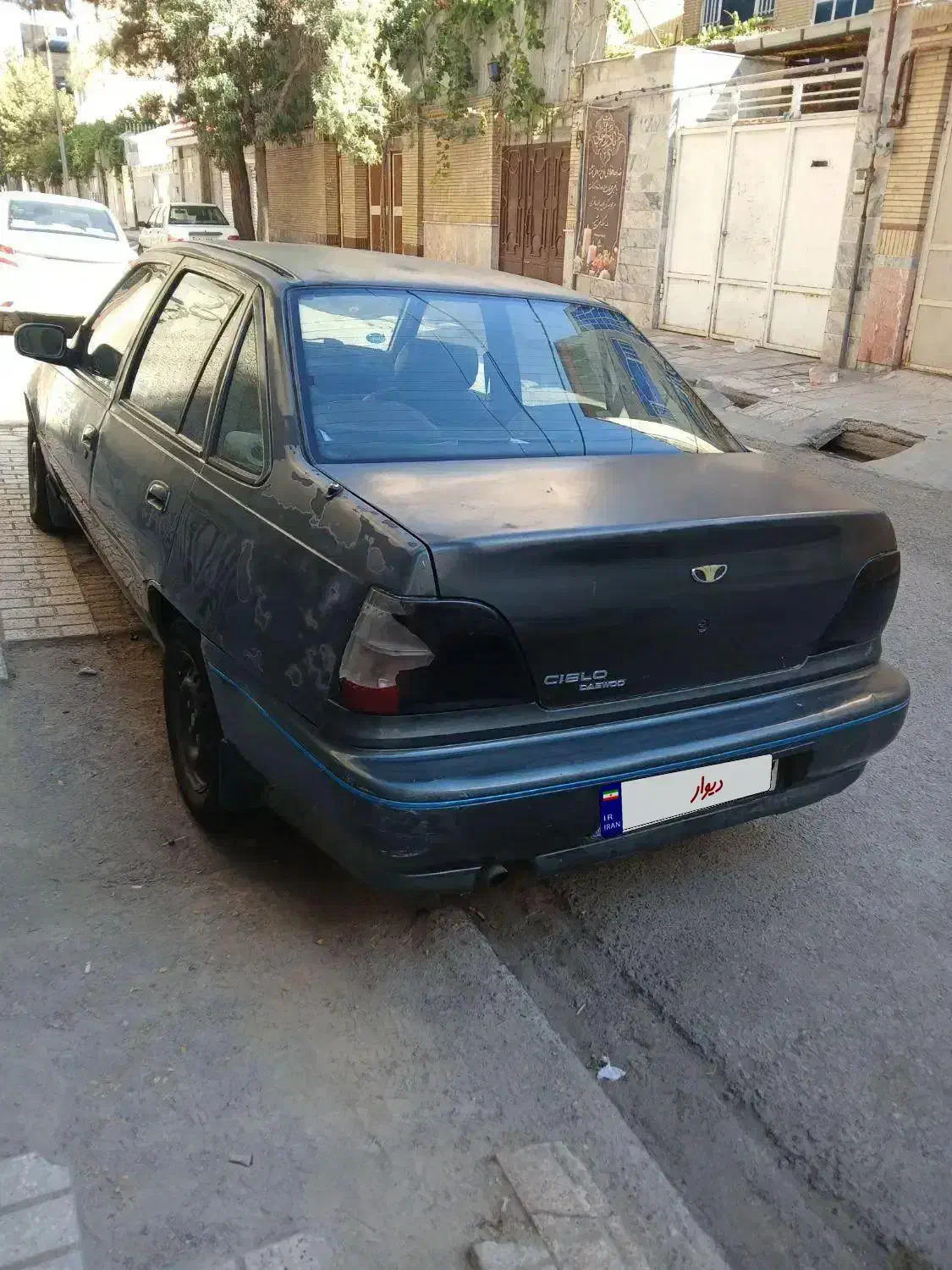 دوو سیلو سدان - 1381