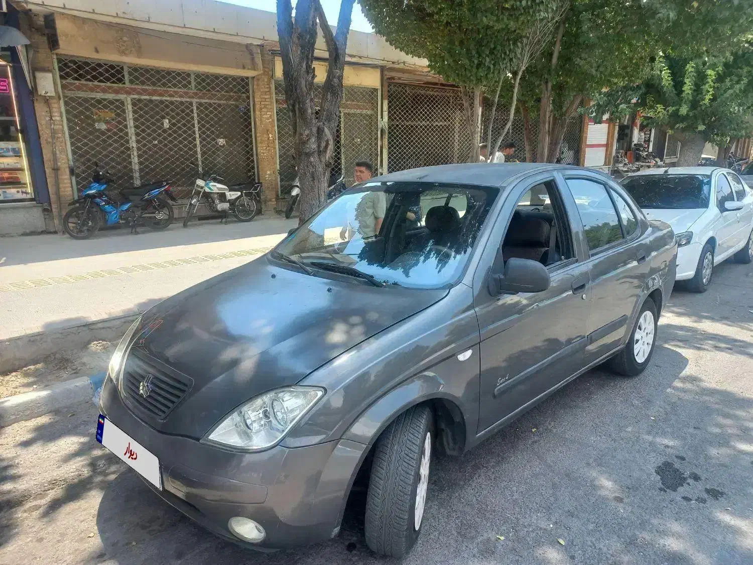 تیبا صندوق دار EX - 1392