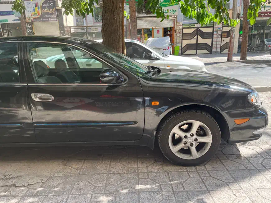 نیسان ماکسیما دنده‌ای - 1381