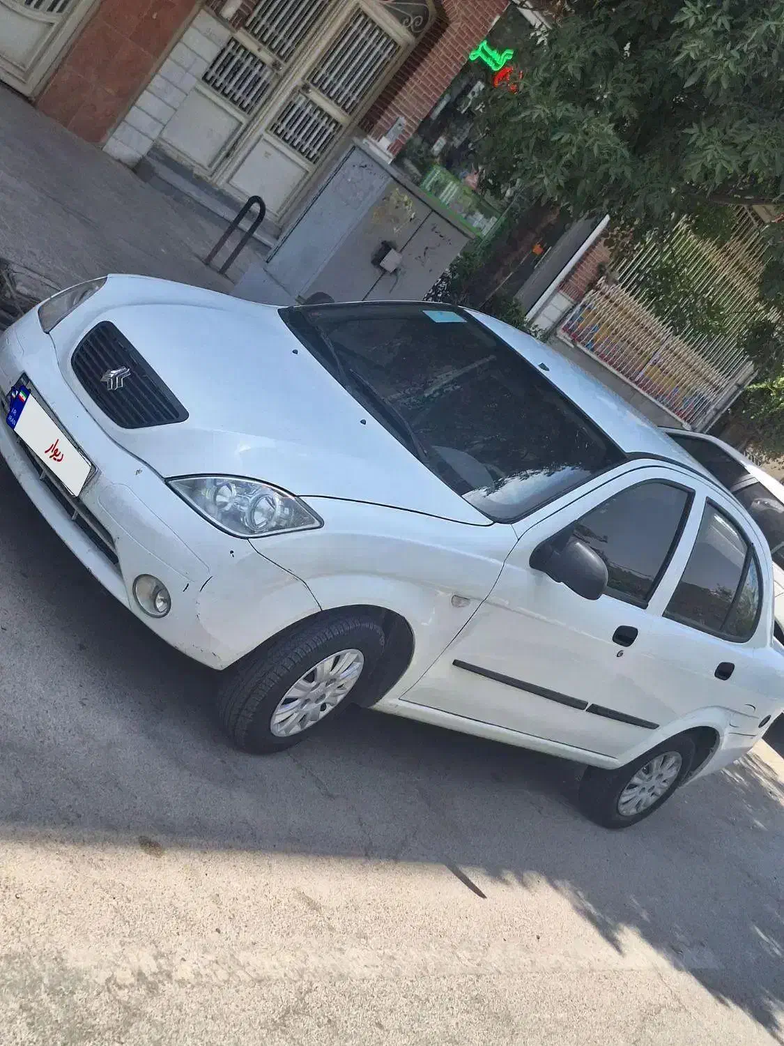 تیبا صندوق دار SX - 1399