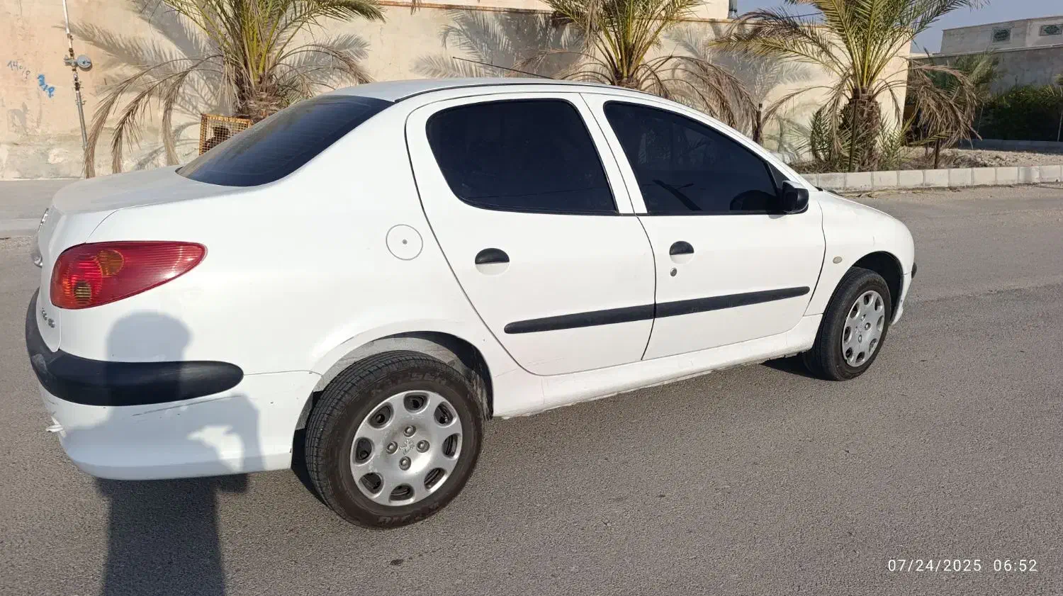 پژو ۲۰۶ صندوق دار v8 - 1395