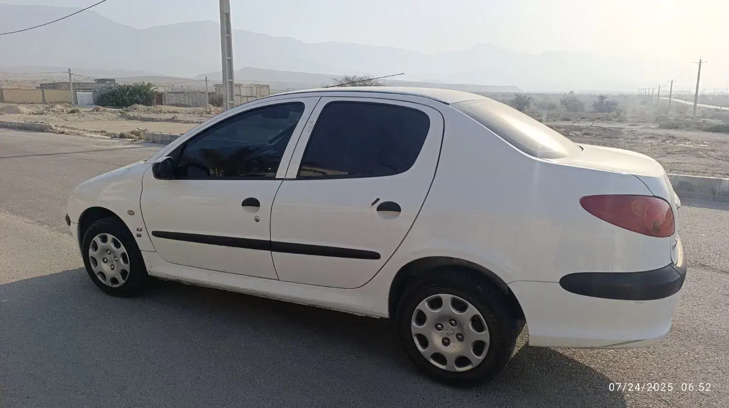 پژو ۲۰۶ صندوق دار v8 - 1395