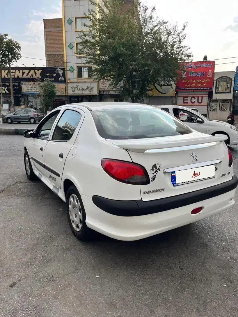 پژو ۲۰۶ صندوق دار v2 - 1391