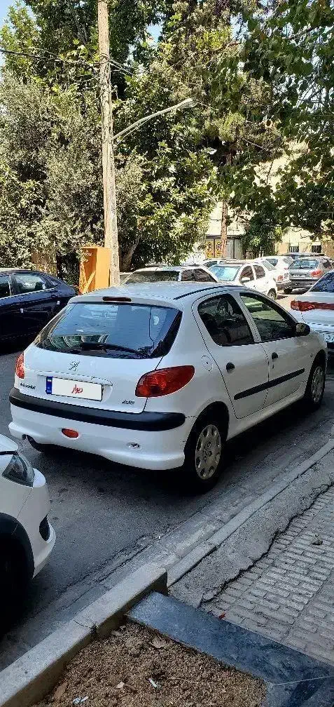 پژو 206 تیپ 2 - 1398
