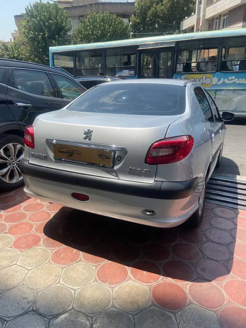 پژو ۲۰۶ صندوق دار v20 - 1386