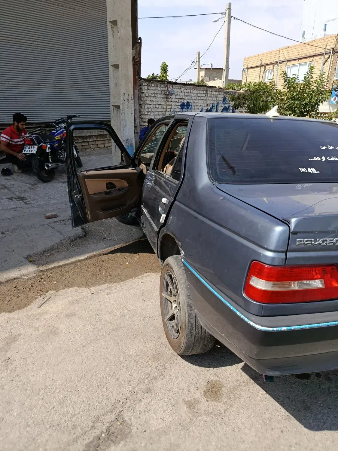 پژو 405 SLX بنزینی TU5 - 1400