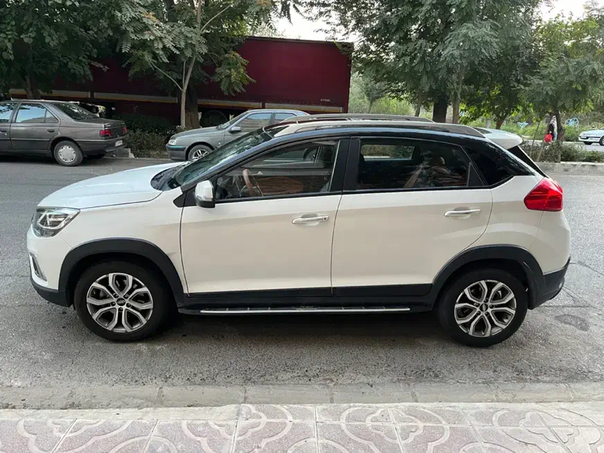 ام وی ام X22 اتوماتیک اسپرت اکسلنت - 1397