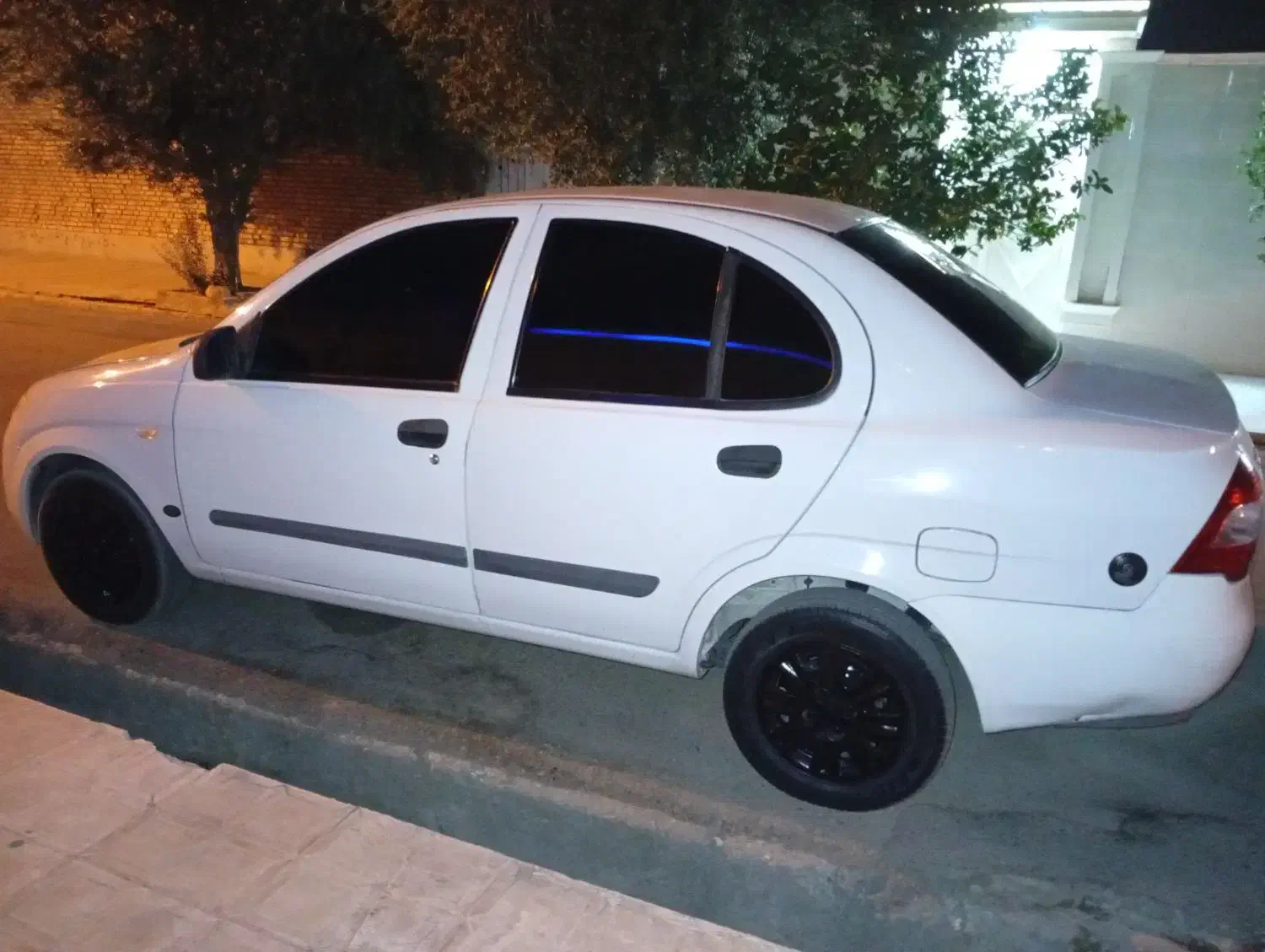 تیبا صندوق دار SX - 1394
