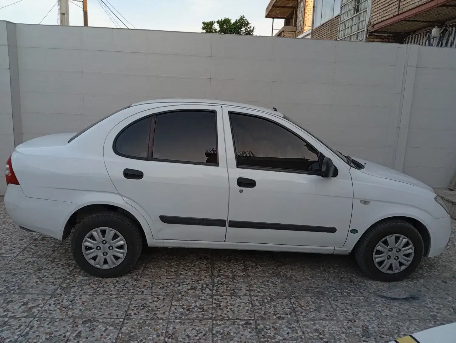 تیبا صندوق دار SX - 1394