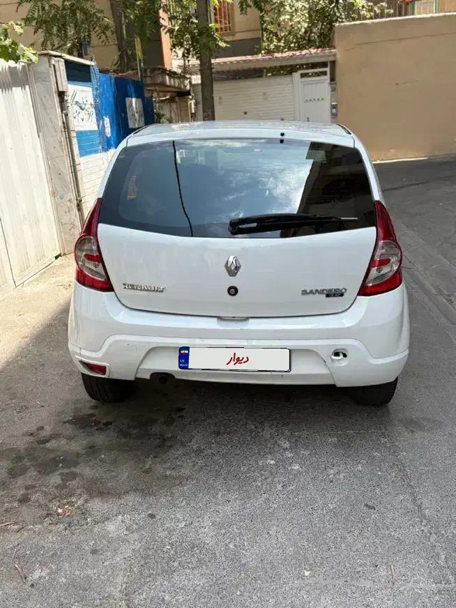 رنو ساندرو اتوماتیک - 1396