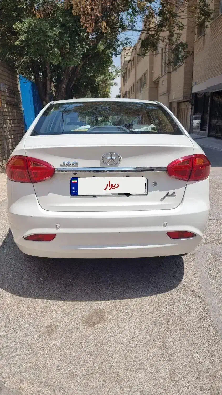 جک J4 اتوماتیک ساده - 1401