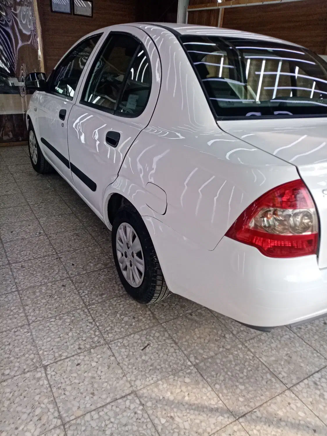 تیبا صندوق دار SX - 1394