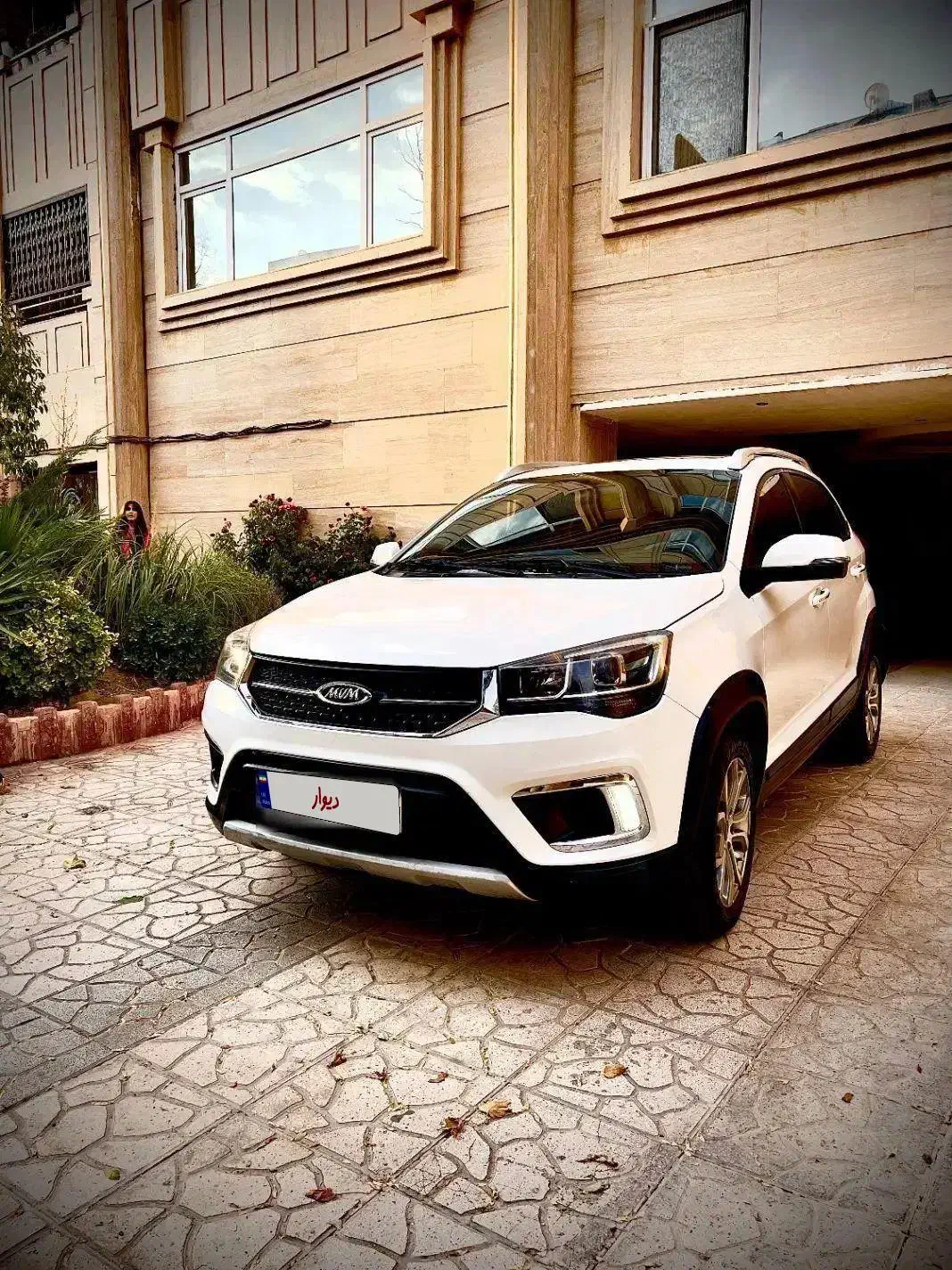 ام وی ام X22 دنده‌ای لاکچری - 1397