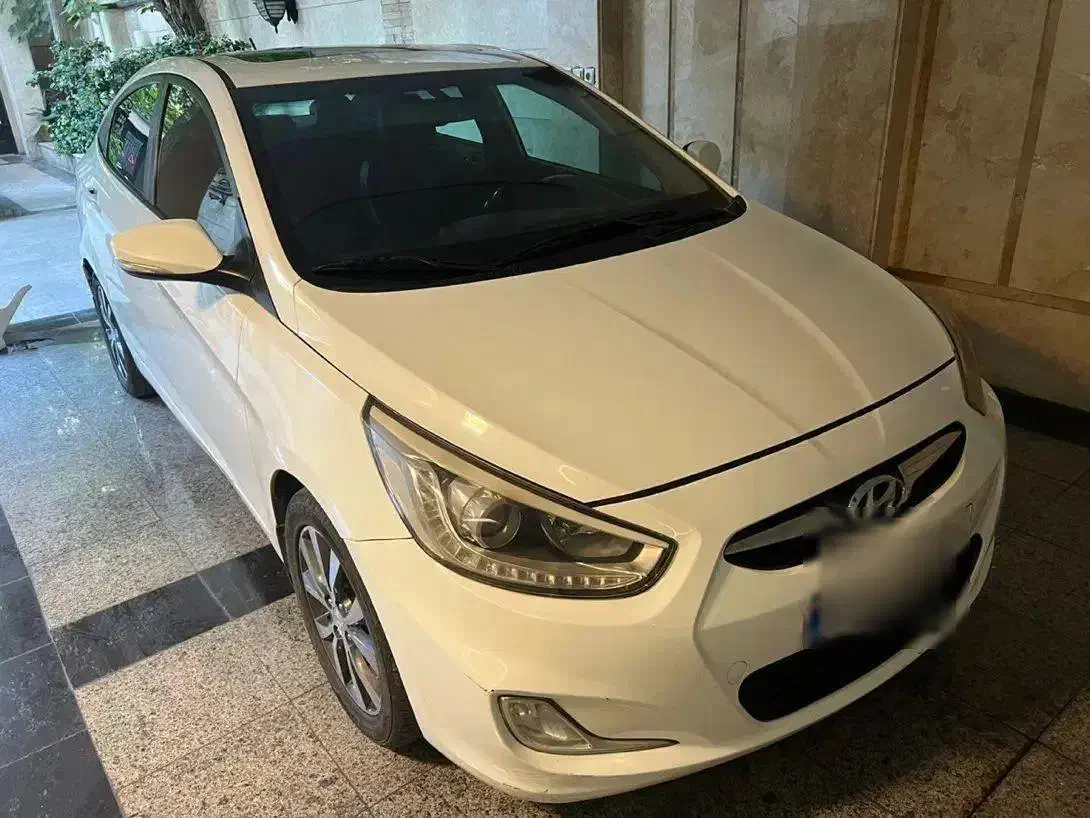 هیوندای اکسنت 1.6 لیتر بلو - 2015