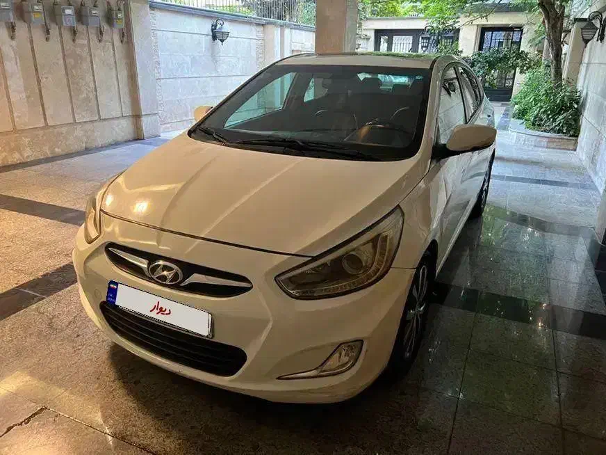 هیوندای اکسنت 1.6 لیتر بلو - 2015