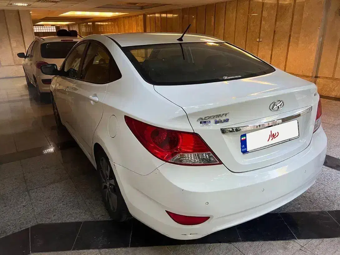 هیوندای اکسنت 1.6 لیتر بلو - 2015