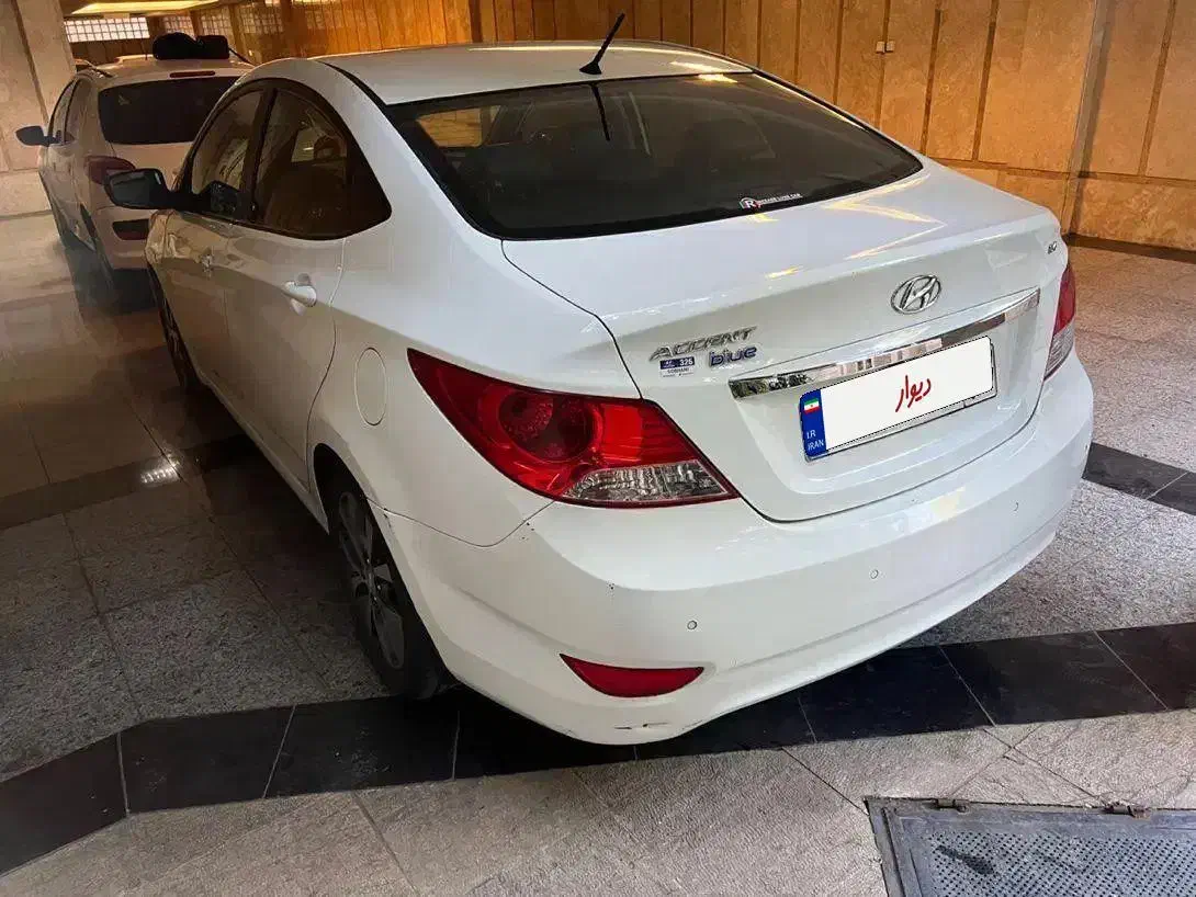 هیوندای اکسنت 1.6 لیتر بلو - 2015