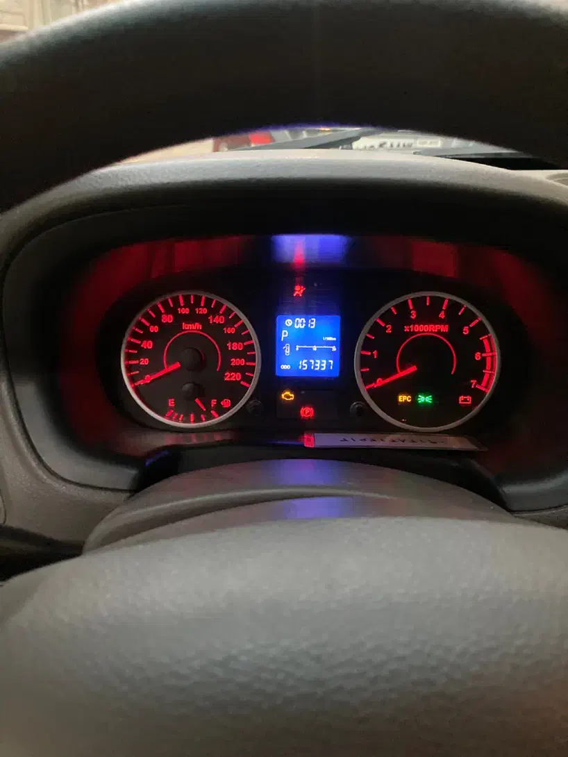 ام وی ام 550 اتوماتیک - 1394