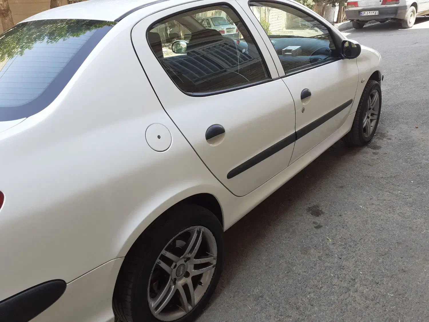 پژو ۲۰۶ صندوق دار v8 - 1394