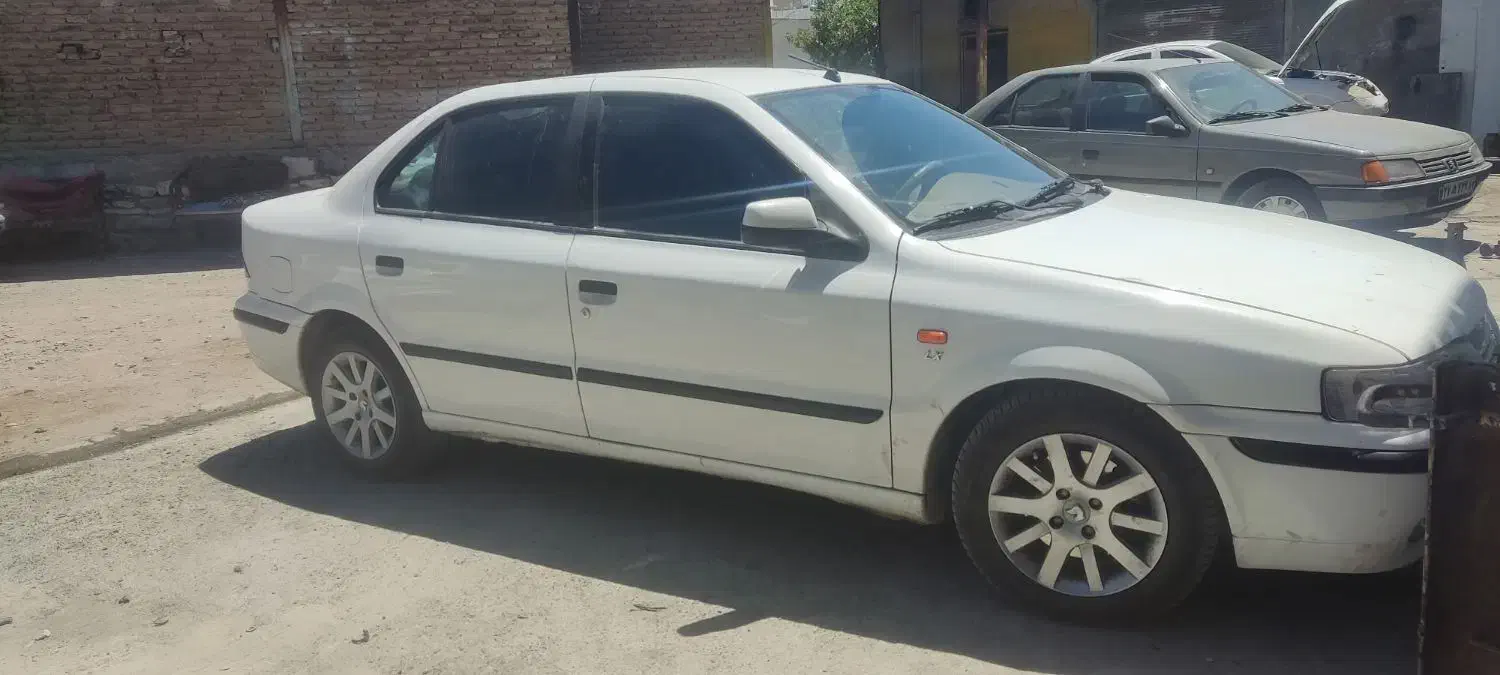 سمند LX XU7 - 1390