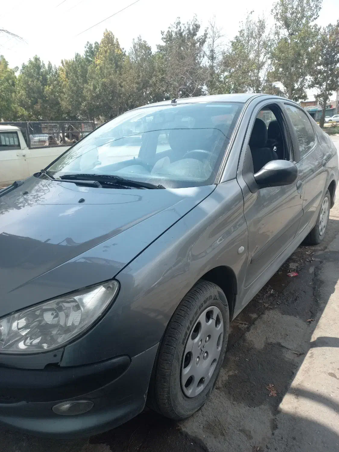 پژو ۲۰۶ صندوق دار v8 - 1390