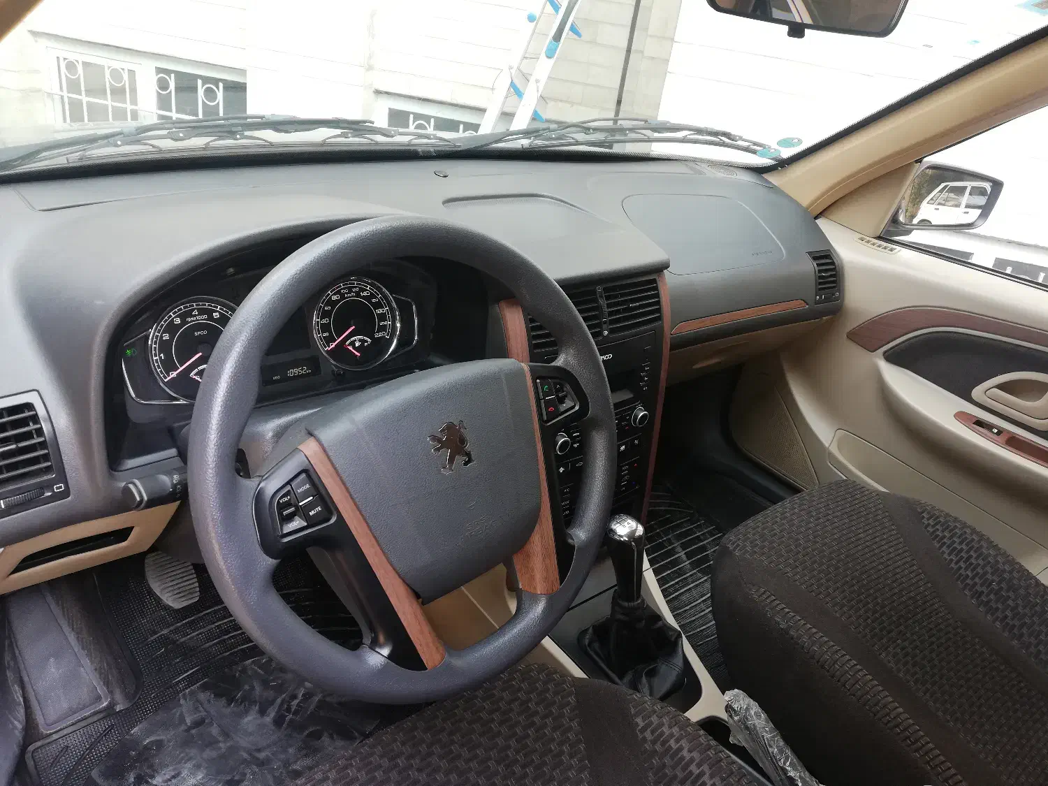 پژو پارس سال - 1402