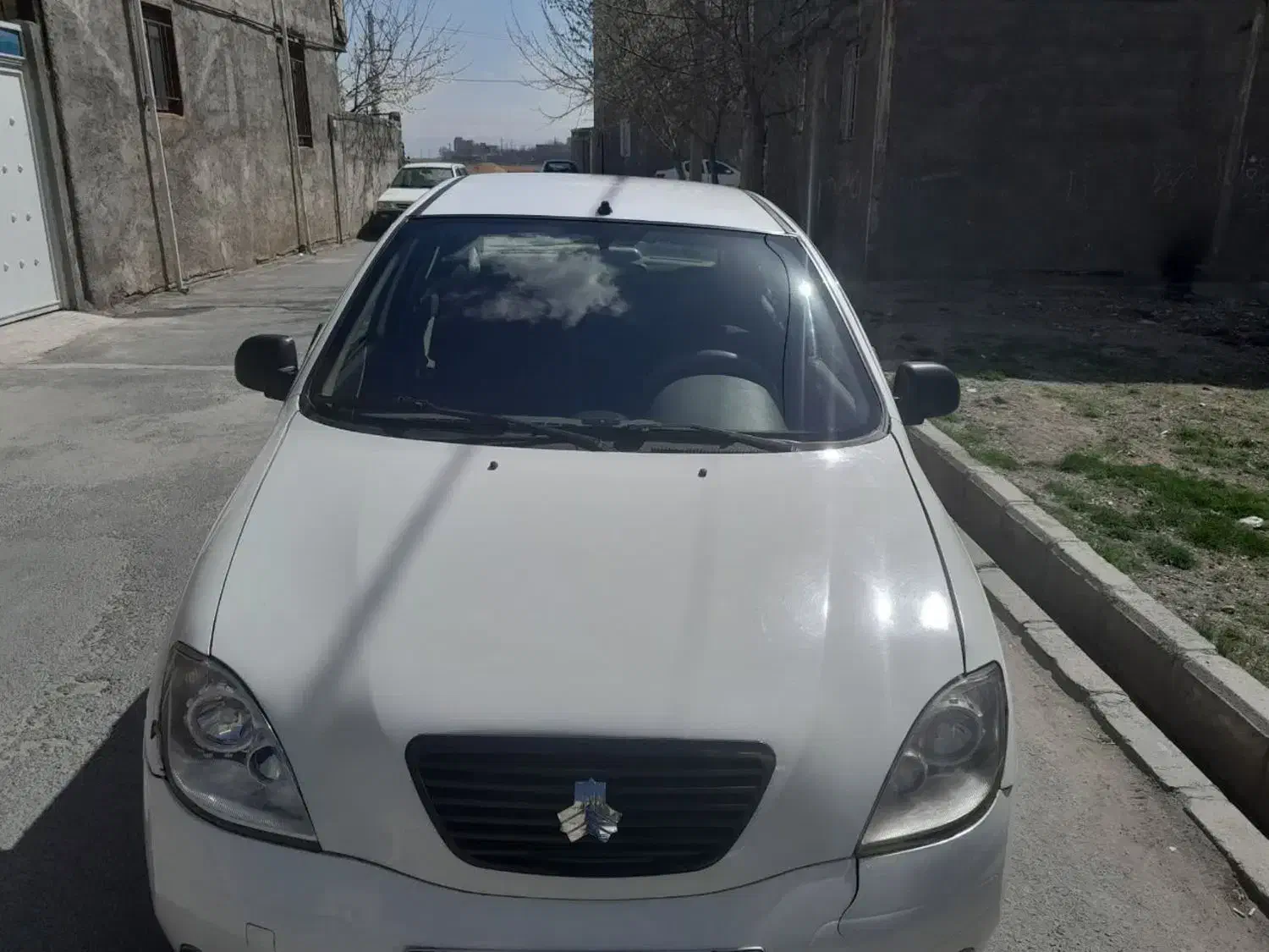 تیبا صندوق دار SX - 1390