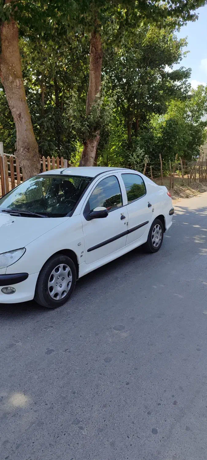 پژو ۲۰۶ صندوق دار v8 - 1397