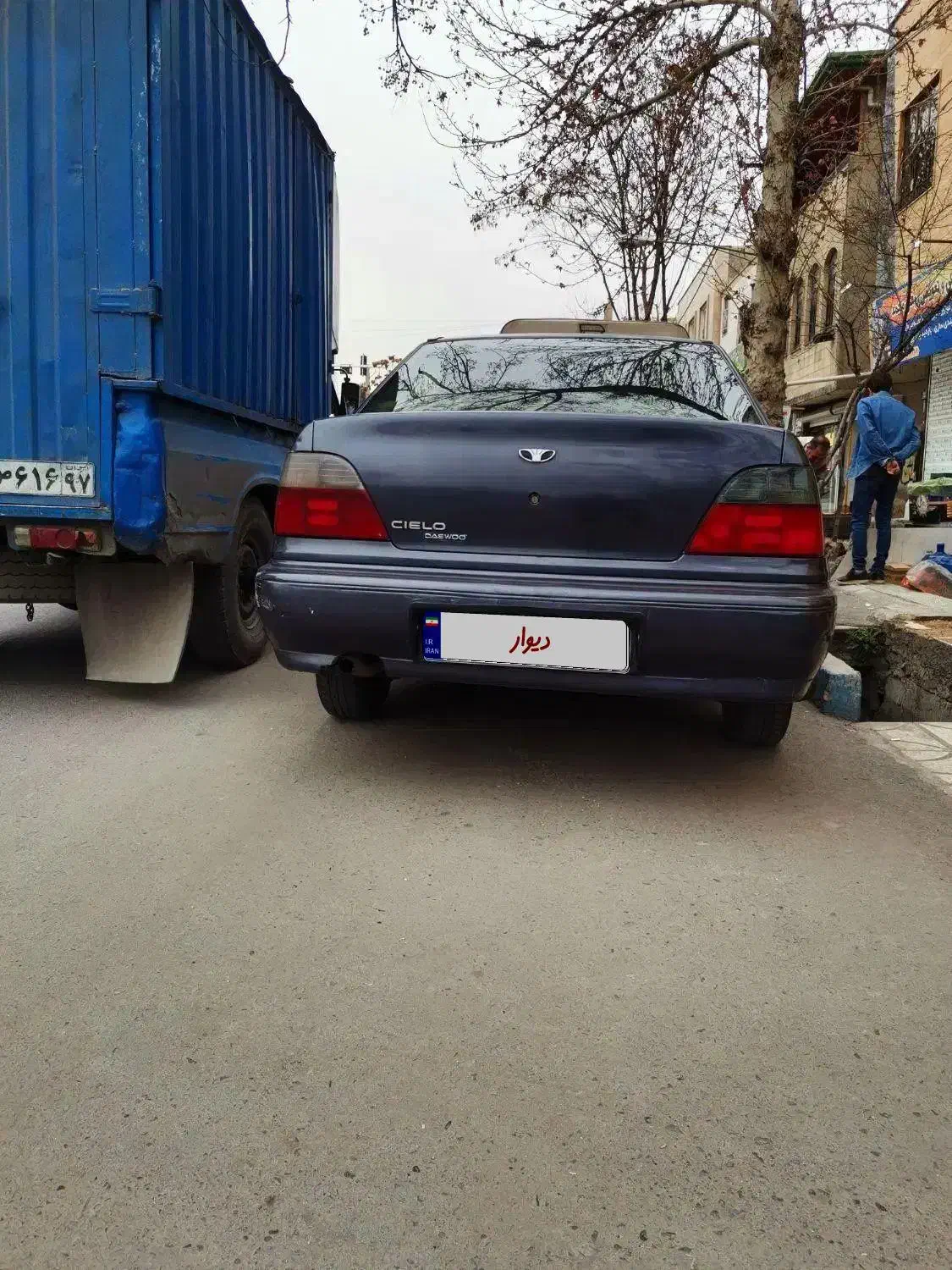 دوو سیلو سدان - 1381