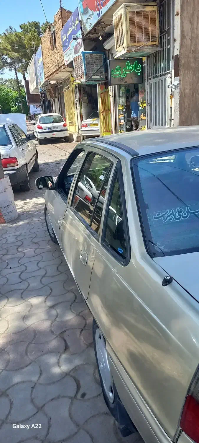 دوو سیلو سدان - 1382
