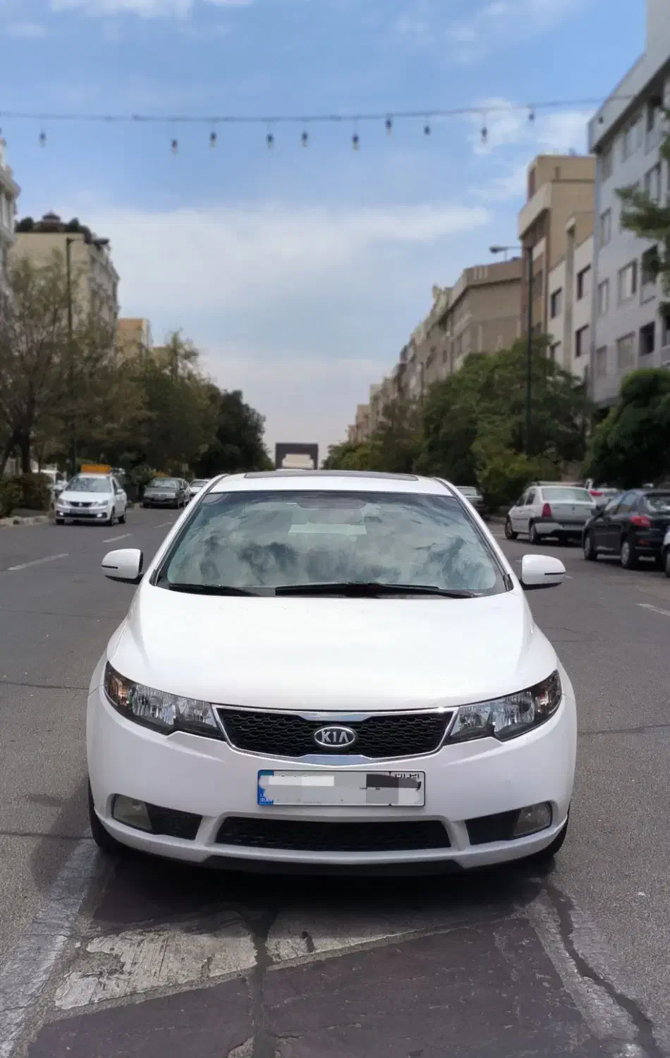 کیا سراتو 2.0 لیتر اتوماتیک GT لاین - 2017